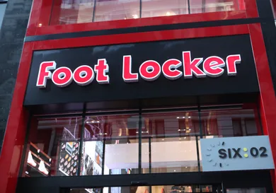 foot-locker-stores-set-to-close-down-sneaker-news