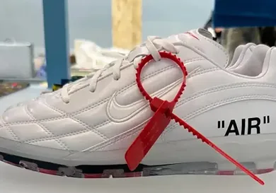 off-white-x-nike-cryoshot-virgil-abloh-archives-sneaker-news