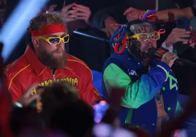 6ix9ine Trolls Young Thug Walk Out Jake Paul BILLY Hip Hop News