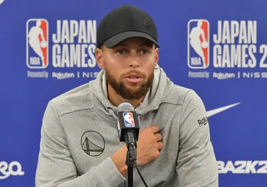 stephen-curry-red-air-max-rise-pe-sneaker-news