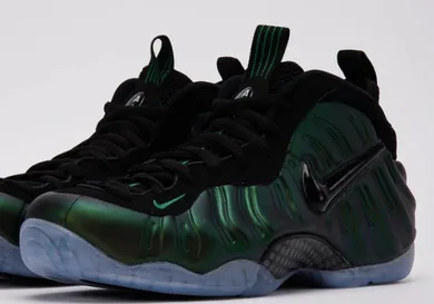 nike-foamposite-pine-green-sneaker-news