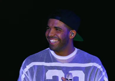 Drake Hits Apple Music Hip Hop News