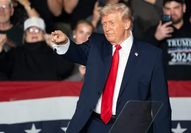 Syndication: The Des Moines Register