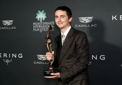 Syndication: Desert Sun