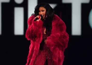 Cardi B Shuts Down Viral Rumor Her Child Stefon Diggs