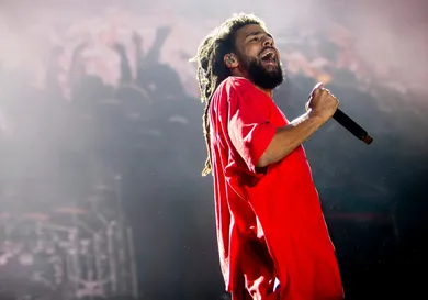 J Cole Trunk Sale Tour Count The Fall Off First Week Sales