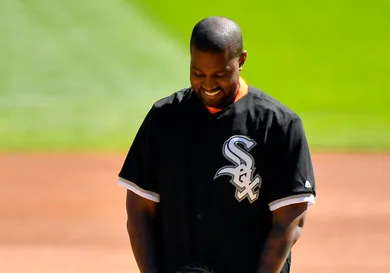 Kanye West Fan Rushes Stage Mexico Show Give Him Hug