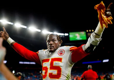 Justin Edmonds / Stringer / Getty Images