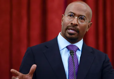 Leigh Vogel / Stringer / Getty Images