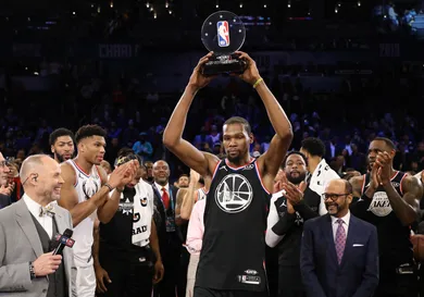 Streeter Lecka/Getty Images