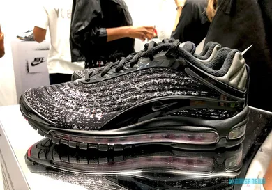 Image Via <a href='https://sneakernews.com/2018/08/21/skepta-nike-air-max-deluxe/' rel="nofollow noopener" target='_blank'>SneakerNews</a>