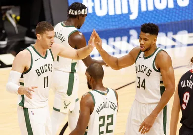 Michael Reaves / Getty Images