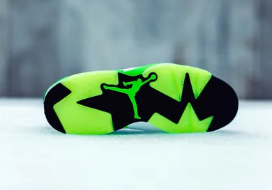 Image Via ComplexSneakers