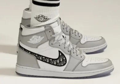 Image via Dior Nike