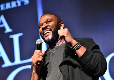 Paras Griffin / Stringer / Getty Images