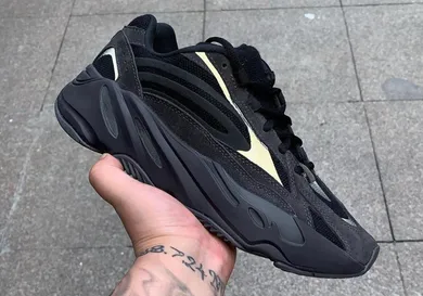 Image Via DirtyMoney823