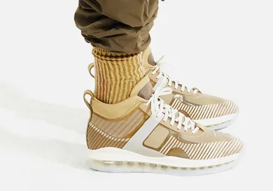 Image Via JohnElliottco