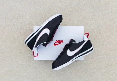 Image Via <a href='https://twitter.com/KicksDealsCA/status/1005902507896397826' rel="nofollow noopener" target='_blank'>KickDeals</a>