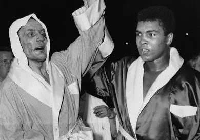 Central Press/Hulton Archive/Getty Images