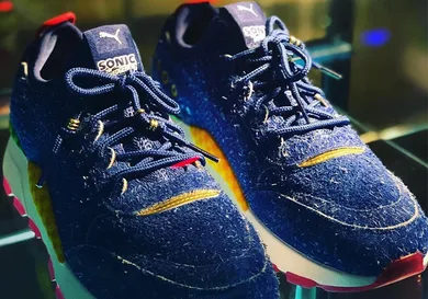 Image Via <a href='https://twitter.com/sneakerboxClyde' rel="nofollow noopener" target='_blank'>SneakerBoxClyde</a>