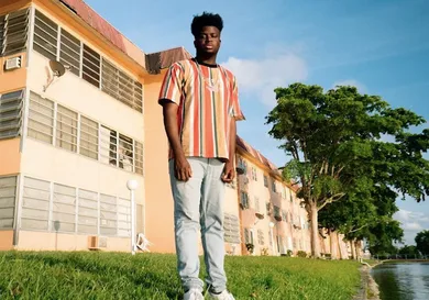 Image via <a href='https://www.instagram.com/p/BllPGCoAl5m/?taken-by=sylvanlacue' rel="nofollow noopener" target='_blank'>Instagram</a>