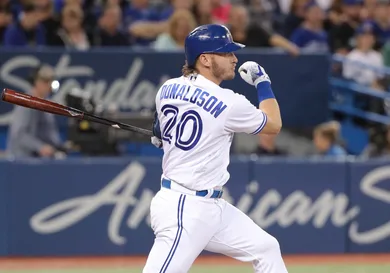 Tom Szczerbowski/Getty Images