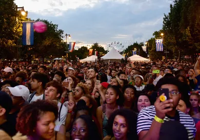 Lisa Lake/Getty Images