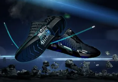 Image Via Foot Locker