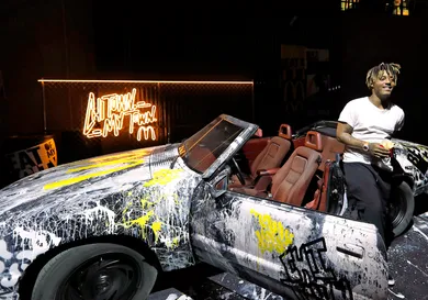 Jeff Schear / Stringer / Getty Images