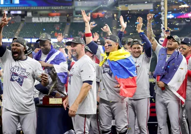 Carmen Mandato / Staff / Getty Images