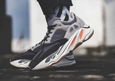 Image via @kickwhoshow