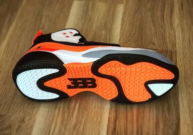 Image Via <a href='https://www.instagram.com/p/Bnrj0DXlSt9/?hl=en&taken-by=draysse' rel="nofollow noopener" target='_blank'>DavidRaysse</a>