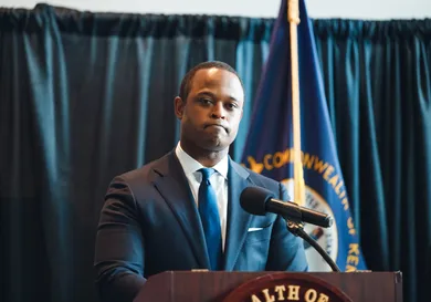 Jon Cherry / Stringer / Getty Images