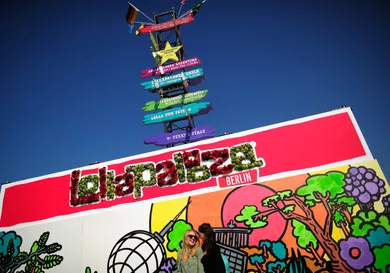 Alexander Koerner / Stringer / Getty Images