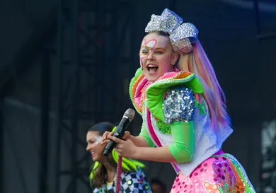 Timothy Hiatt / Getty Images