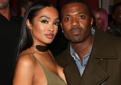 Paul Archuleta / Stringer / Getty Images