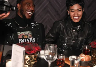 Robin Marchant / Stringer / Getty Images