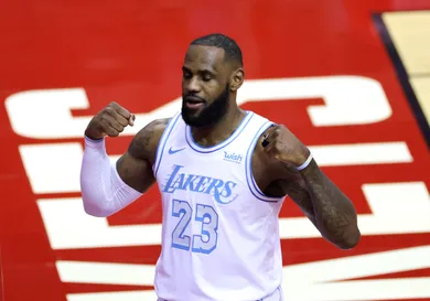 Carmen Mandato/Getty Images