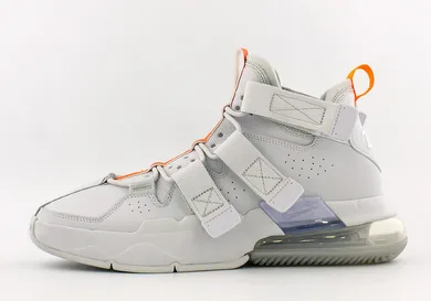 Image via Sneaker News