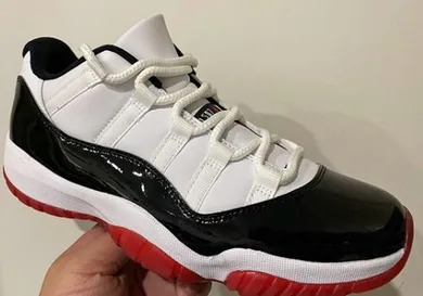 Image via zSneakerHeadz