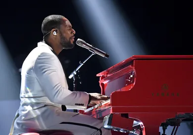 Paras Griffin/Getty Images