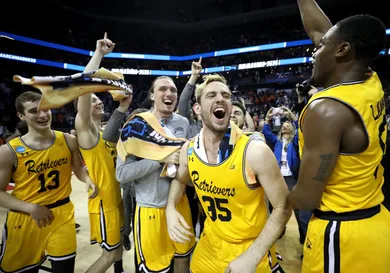 Streeter Lecka / Getty Images