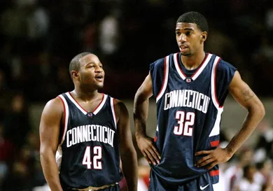 Ezra O. Shaw /Allsport