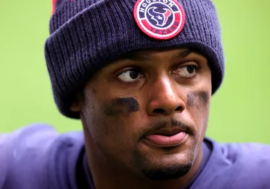 Carmen Mandato / Getty Images