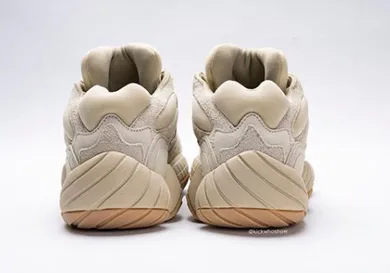 Image via @kickwhoshow