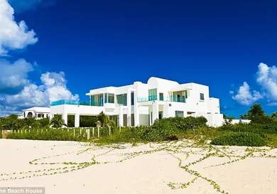 Image Via <a href='http://www.anguillabeachhouse.com/' rel="nofollow noopener" target='_blank'>TheBeachHouse</a>