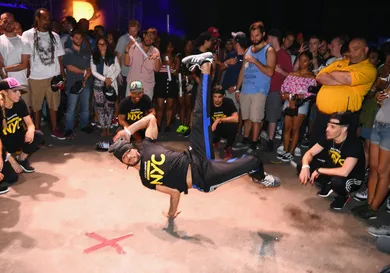 Dave Kotinsky/Getty Images