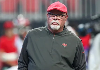 Carmen Mandato / Getty Images