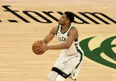 Stacy Revere/Getty Images