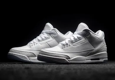 Image Via <a href='https://sneakerpolitics.com/collections/new/products/air-jordan-3-retro-triple-white' rel="nofollow noopener" target='_blank'>SneakerPolitics</a>